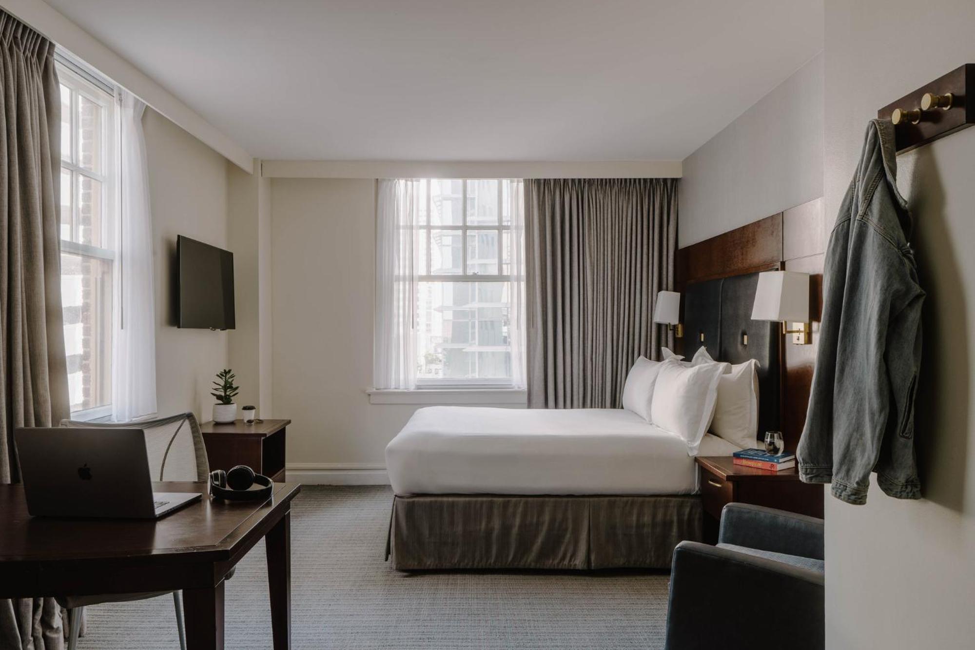 Club Quarters Hotel Downtown, Хьюстон Экстерьер фото