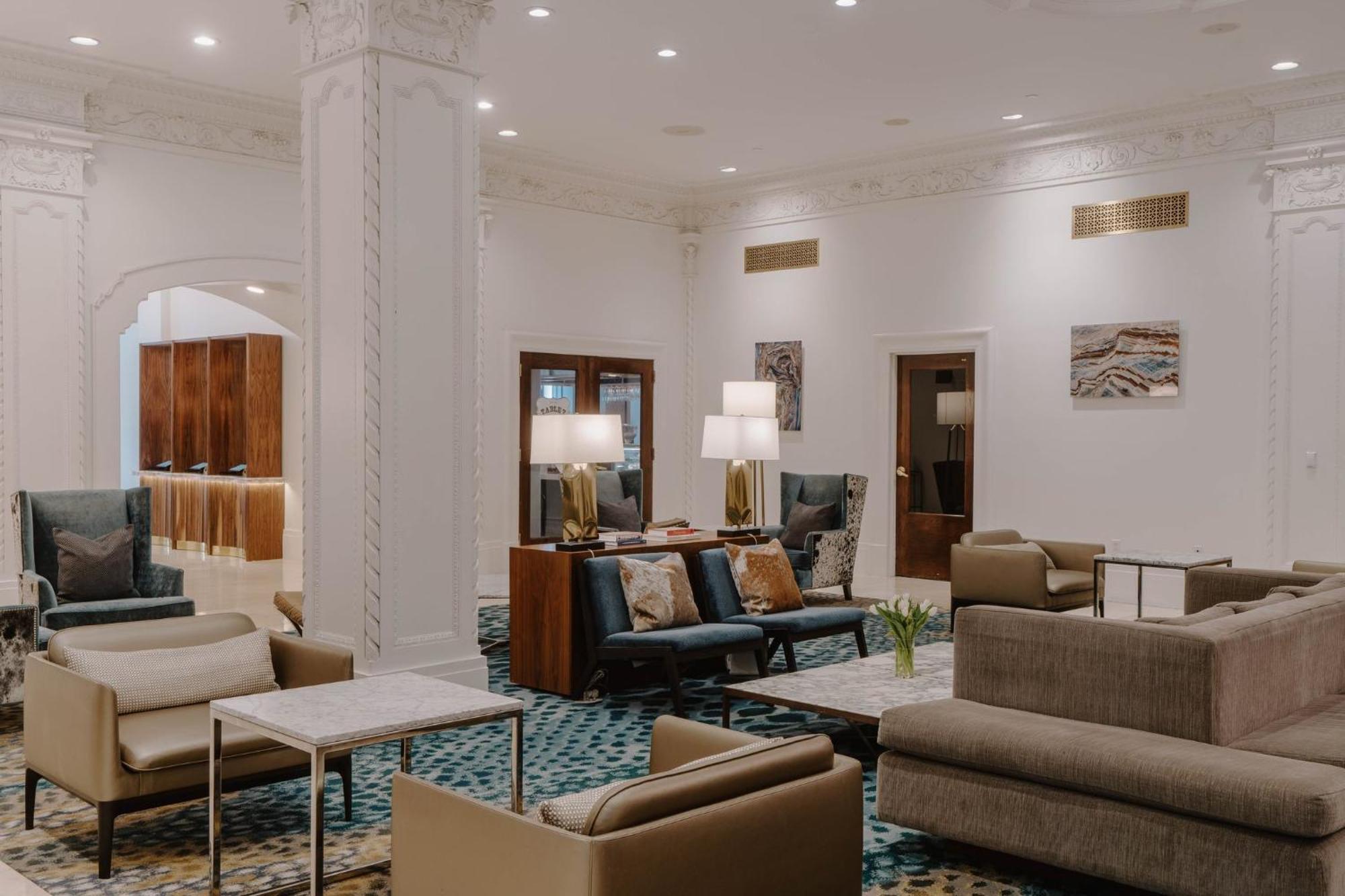 Club Quarters Hotel Downtown, Хьюстон Экстерьер фото