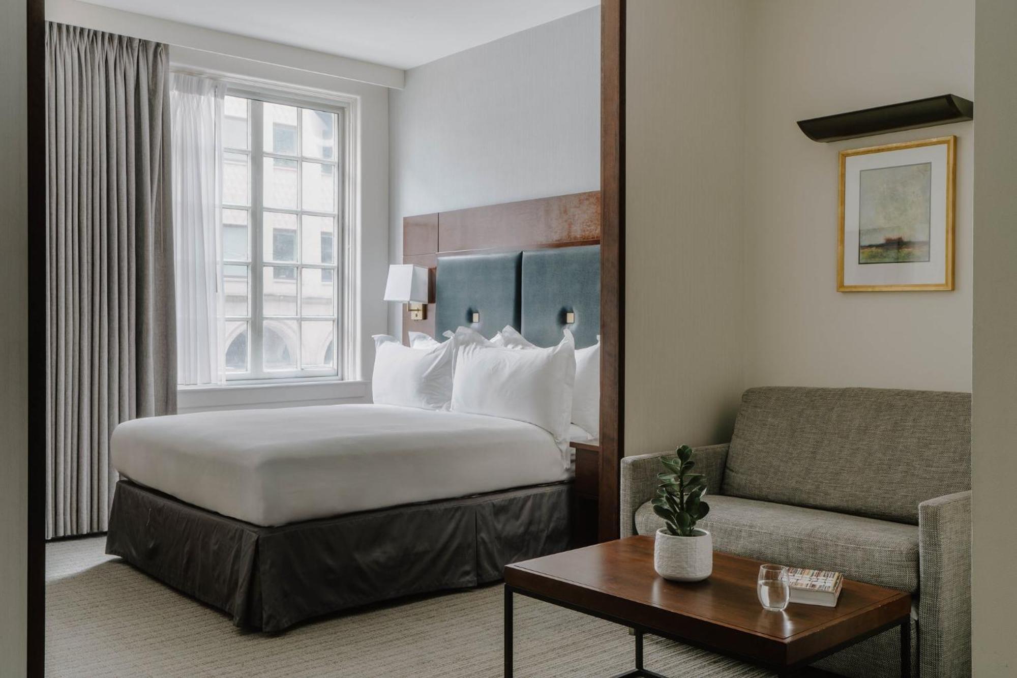 Club Quarters Hotel Downtown, Хьюстон Экстерьер фото