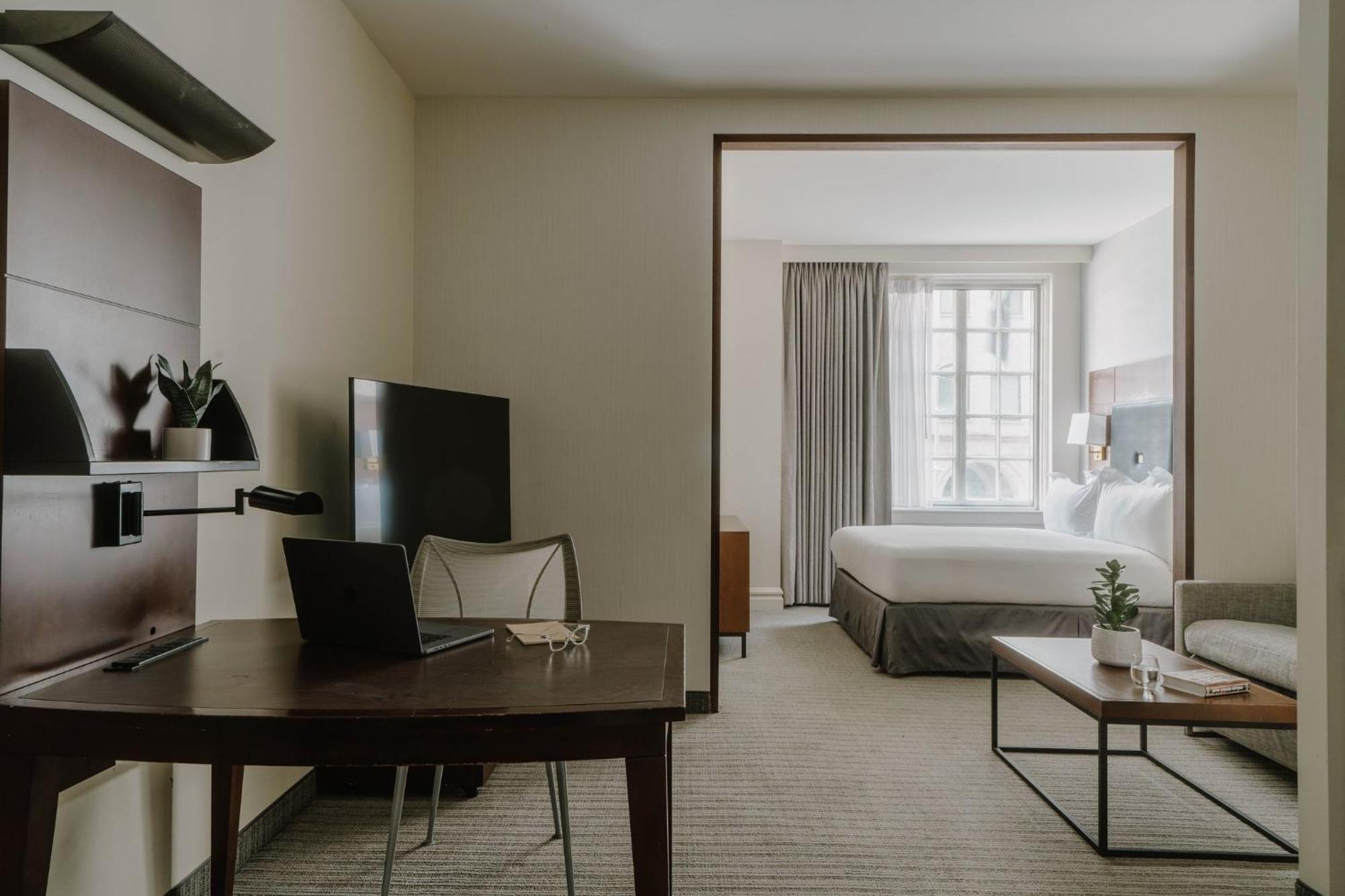 Club Quarters Hotel Downtown, Хьюстон Экстерьер фото