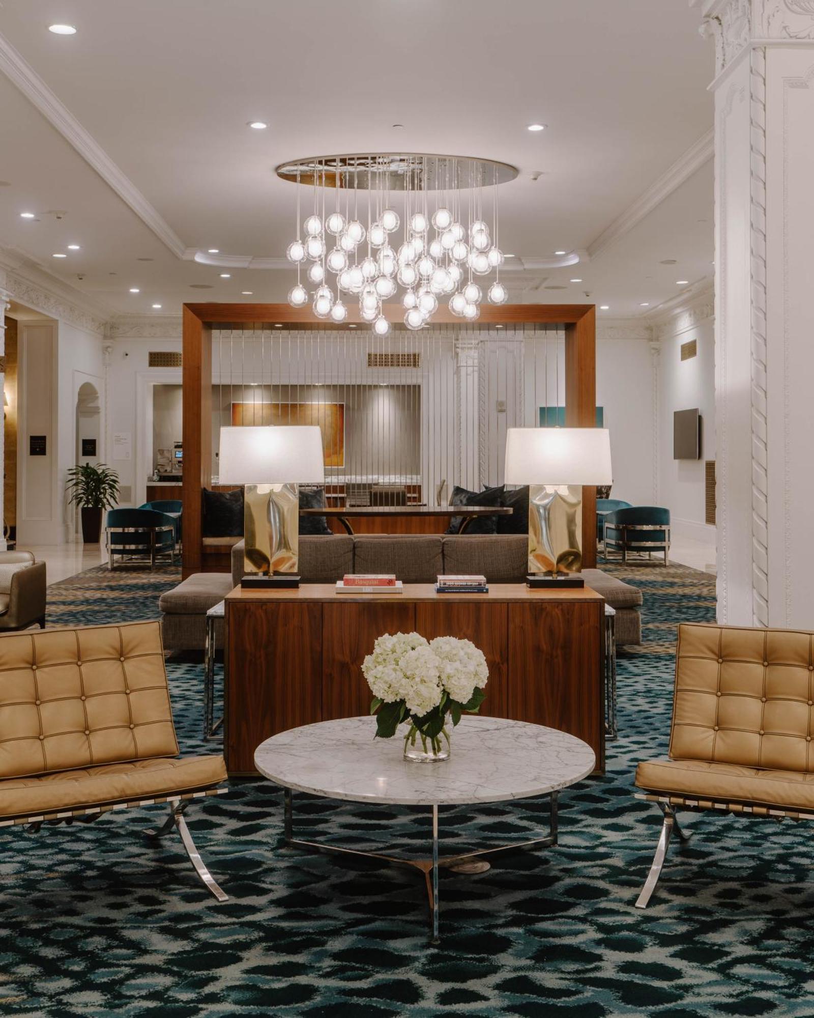 Club Quarters Hotel Downtown, Хьюстон Экстерьер фото